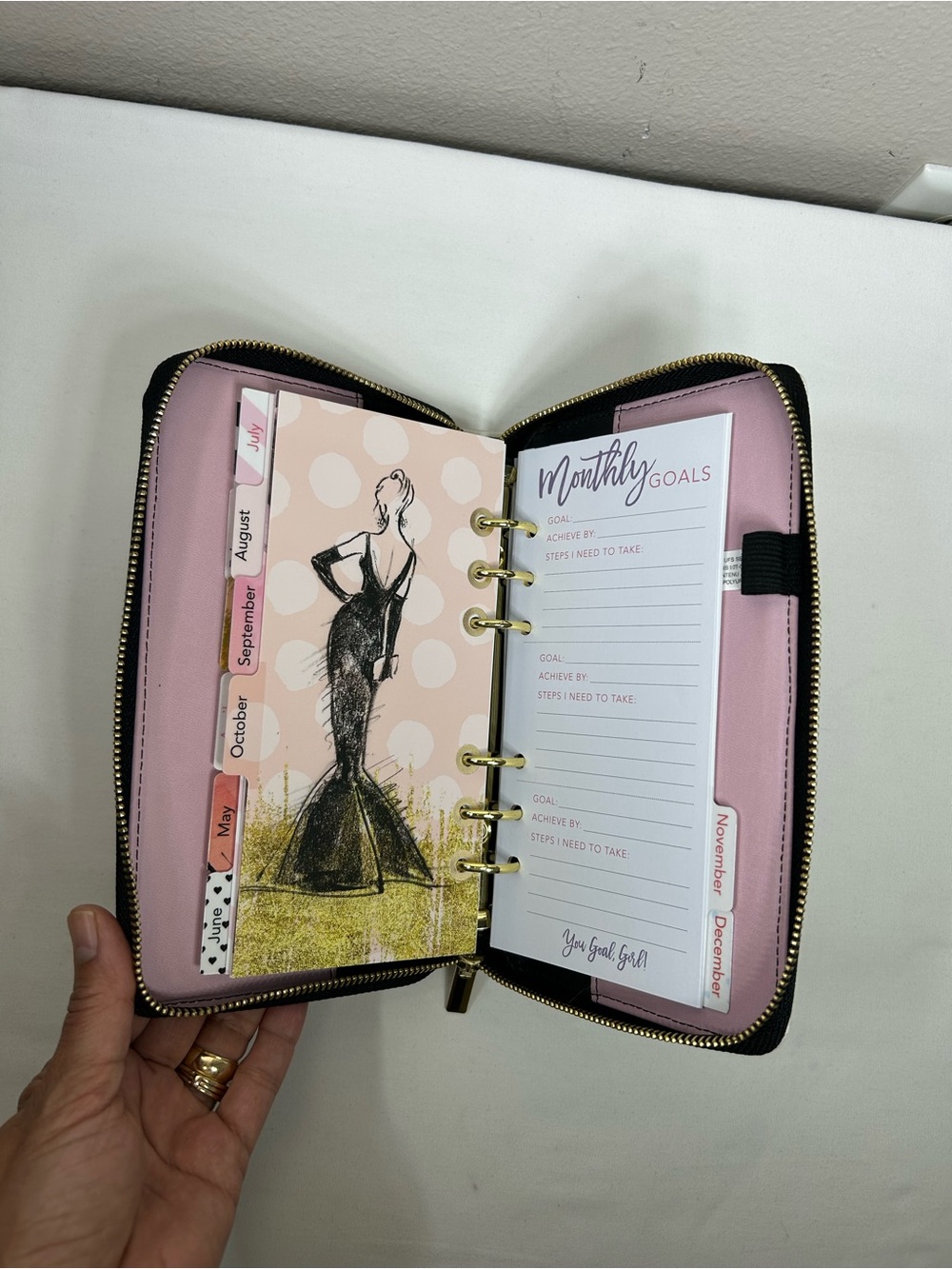 Recollections The C'est La Vie Zippered Practical Stylish 12-Month Planner - Picture 9 of 16
